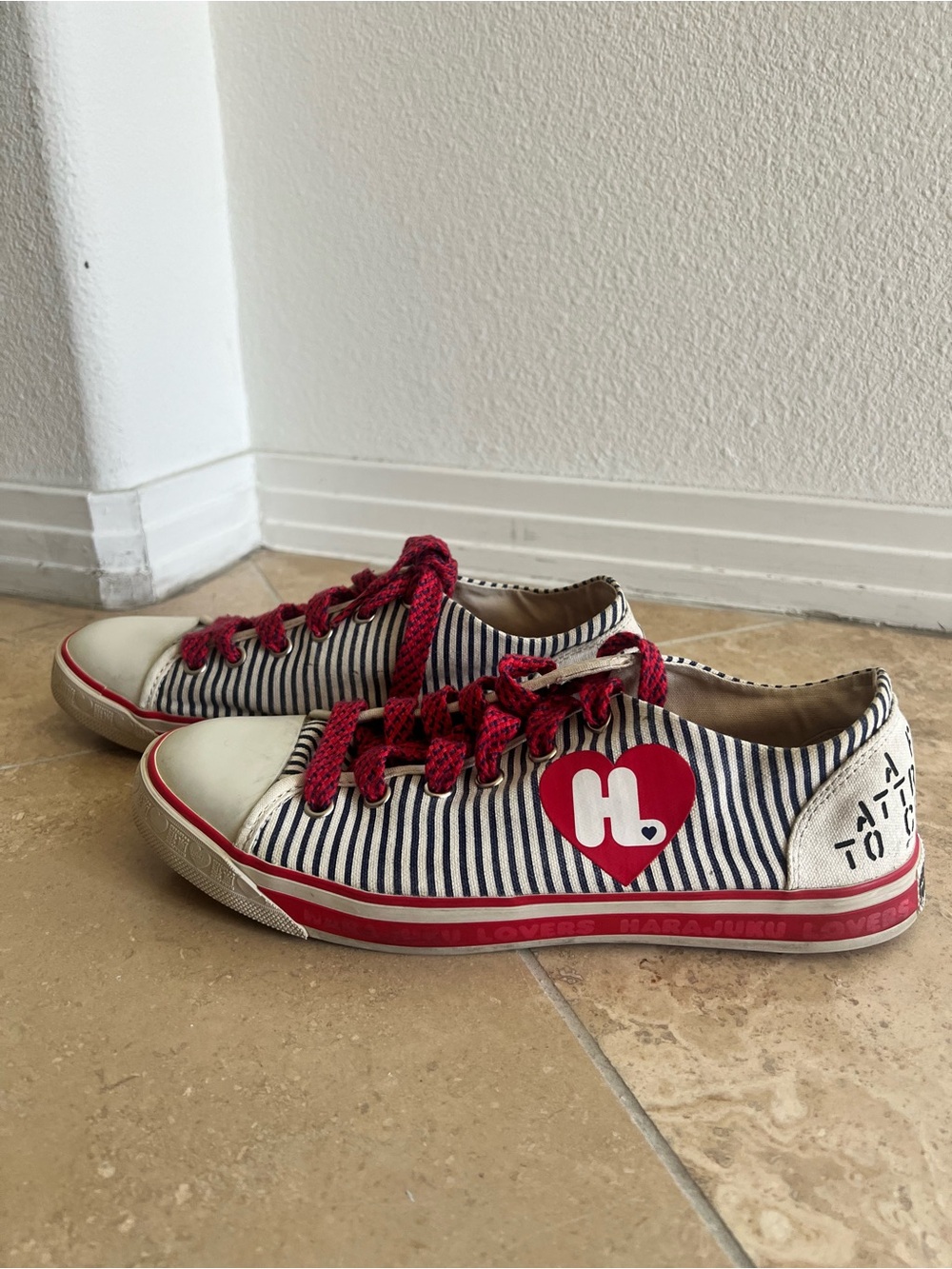 Harajuka Lovers Navy & White Striped Sneakers with Red Accents - Picture 3 of 9